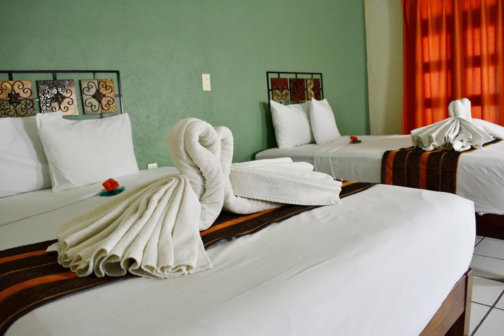 Hotel Aldama Colima Værelse billede