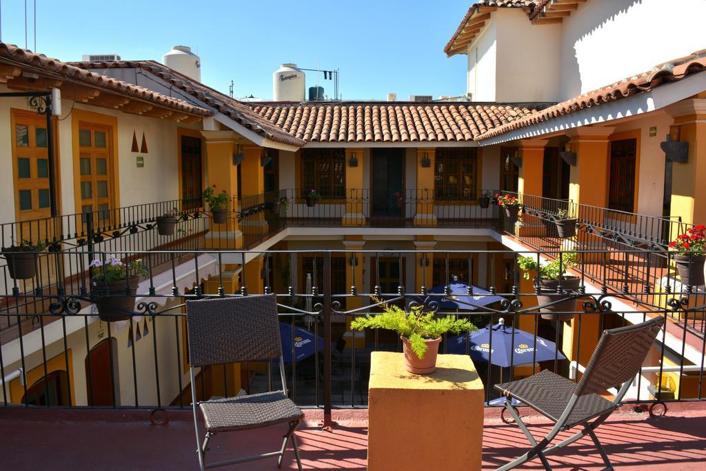 Hotel Aldama Colima Eksteriør billede