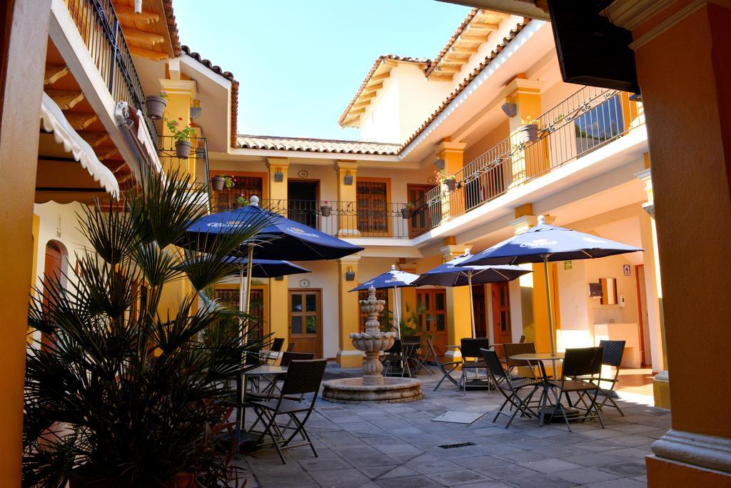 Hotel Aldama Colima Eksteriør billede