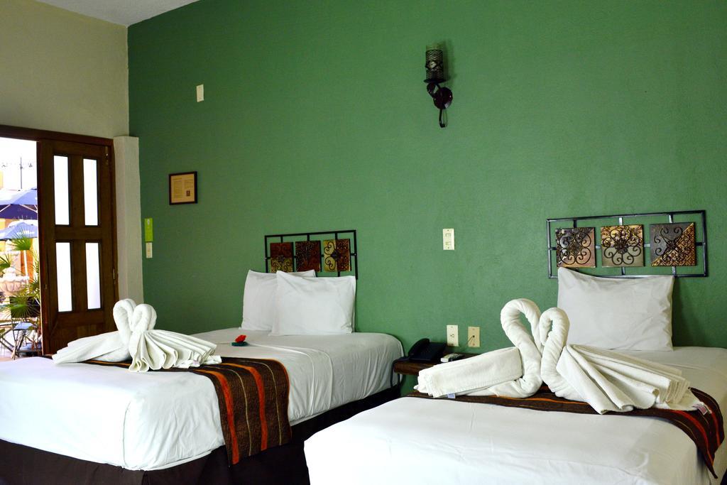 Hotel Aldama Colima Værelse billede